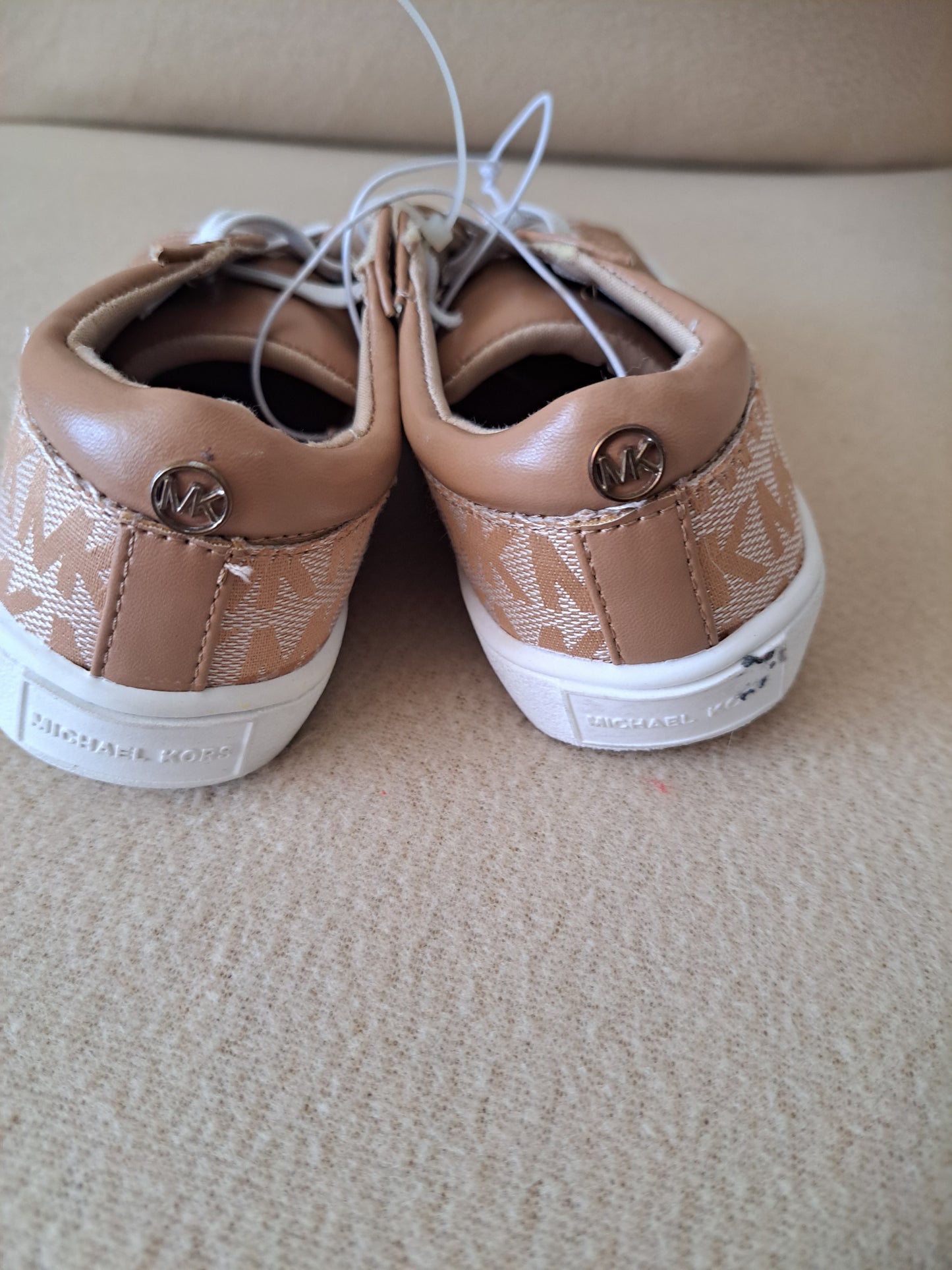 Zapatilla MICHAEL KORS NIÑA