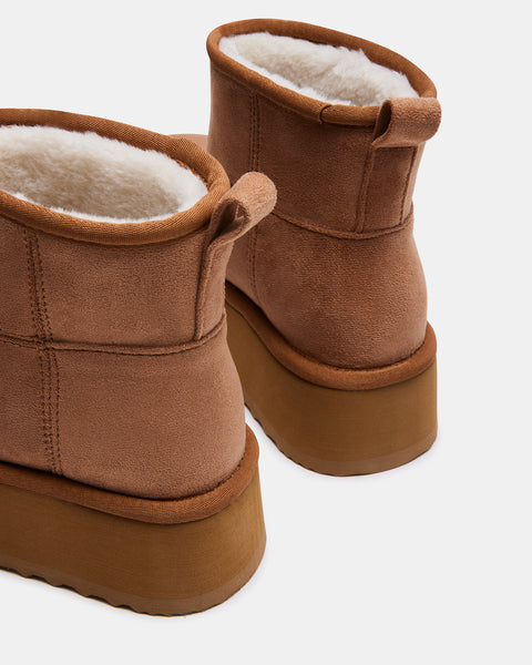 Steve madden.                      Botas steve madden -crue chestnut