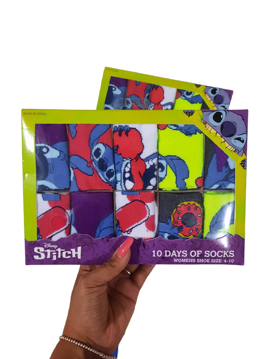 Caja de regalo con 10 pares de calcetines STITCH